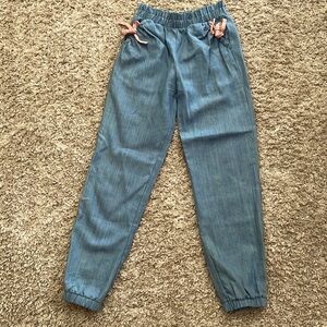 Girls Wild Flower Bottoms Size 8